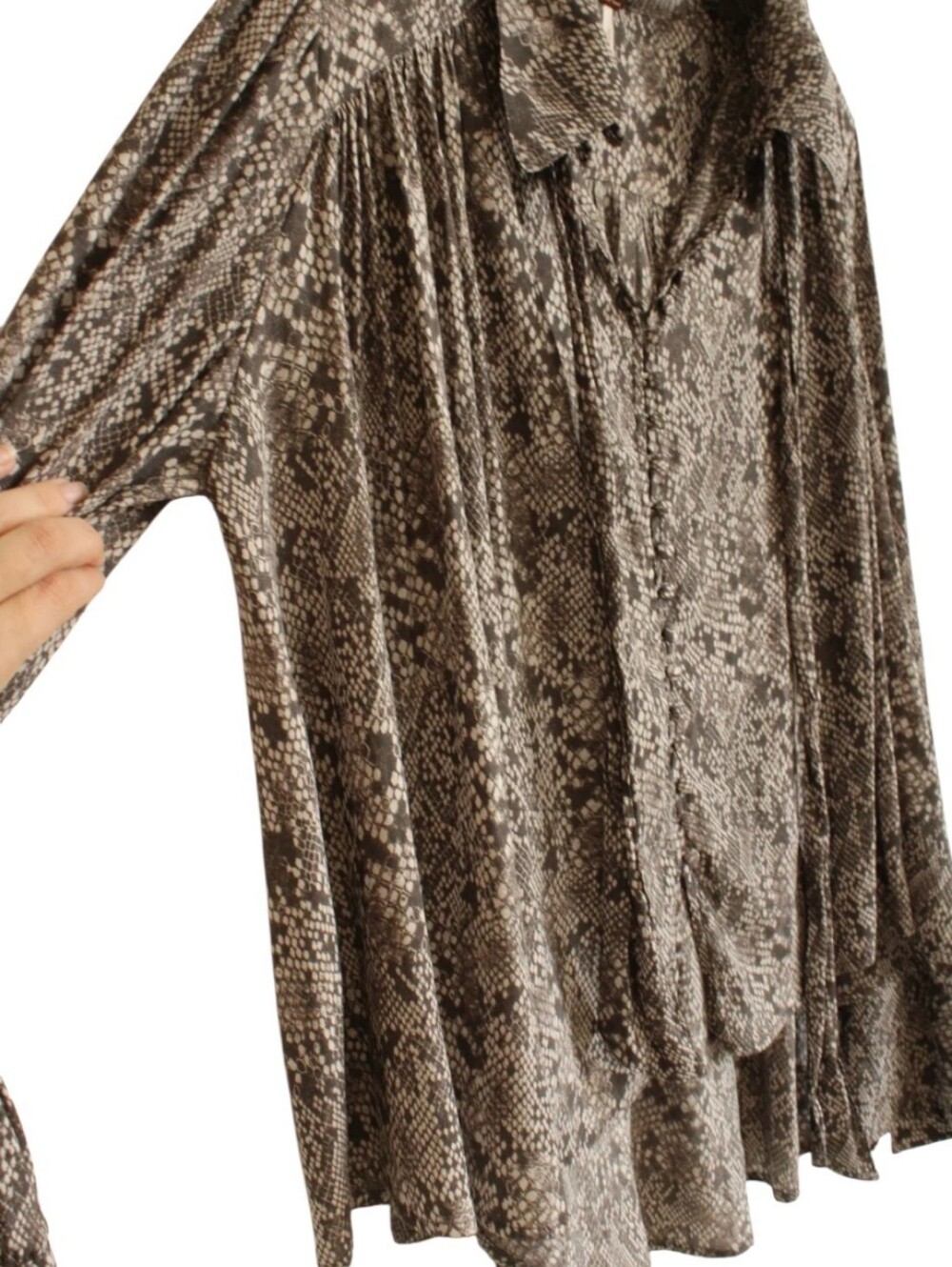Free People Women’s M Ruffled Snake Print Button Front Blouse Boho - Picture 6 of 7